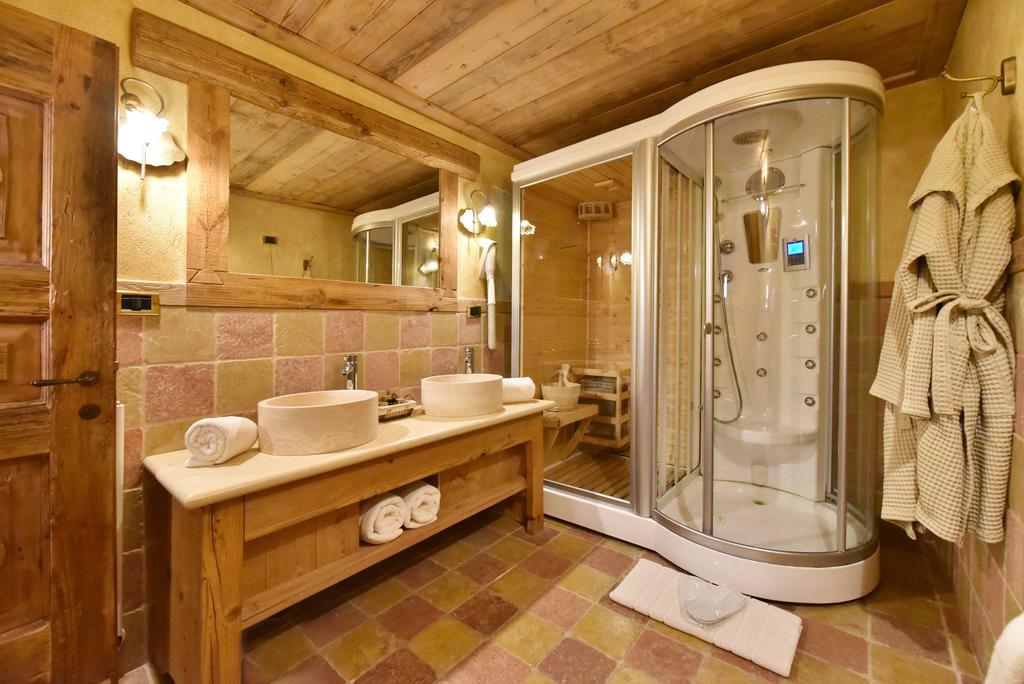 Hotel La Rouja 4*
