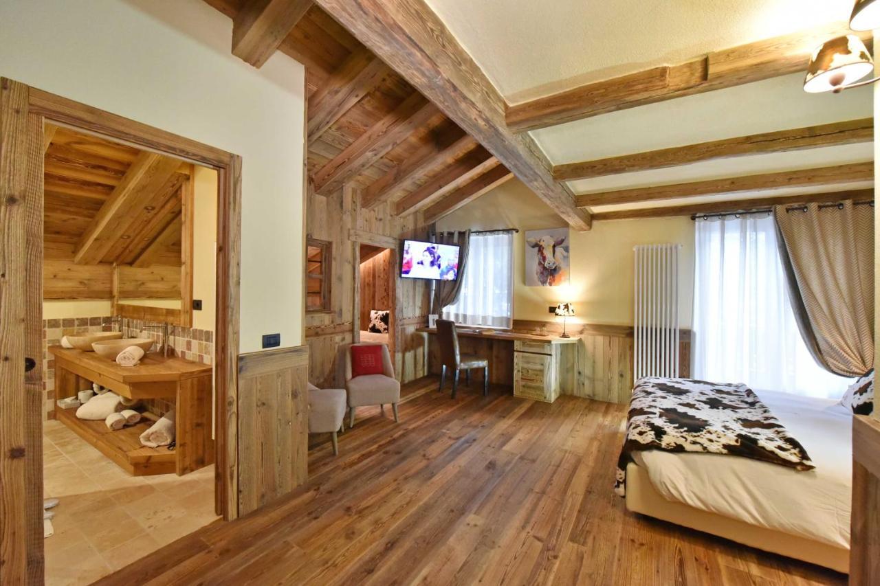 Hotel La Rouja